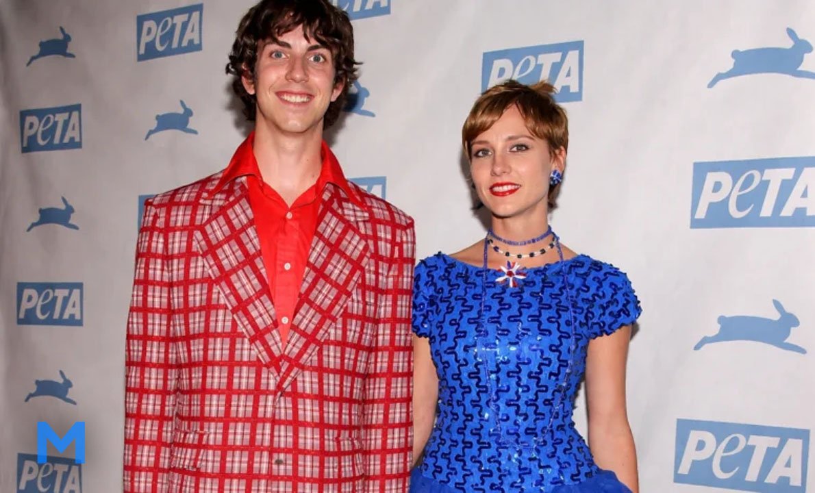 How She Met Taran Noah Smith