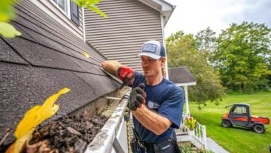 Inspecting Gutter Alignment