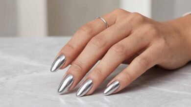 Best Silver Nail Looks and Metallic Trends in 2026